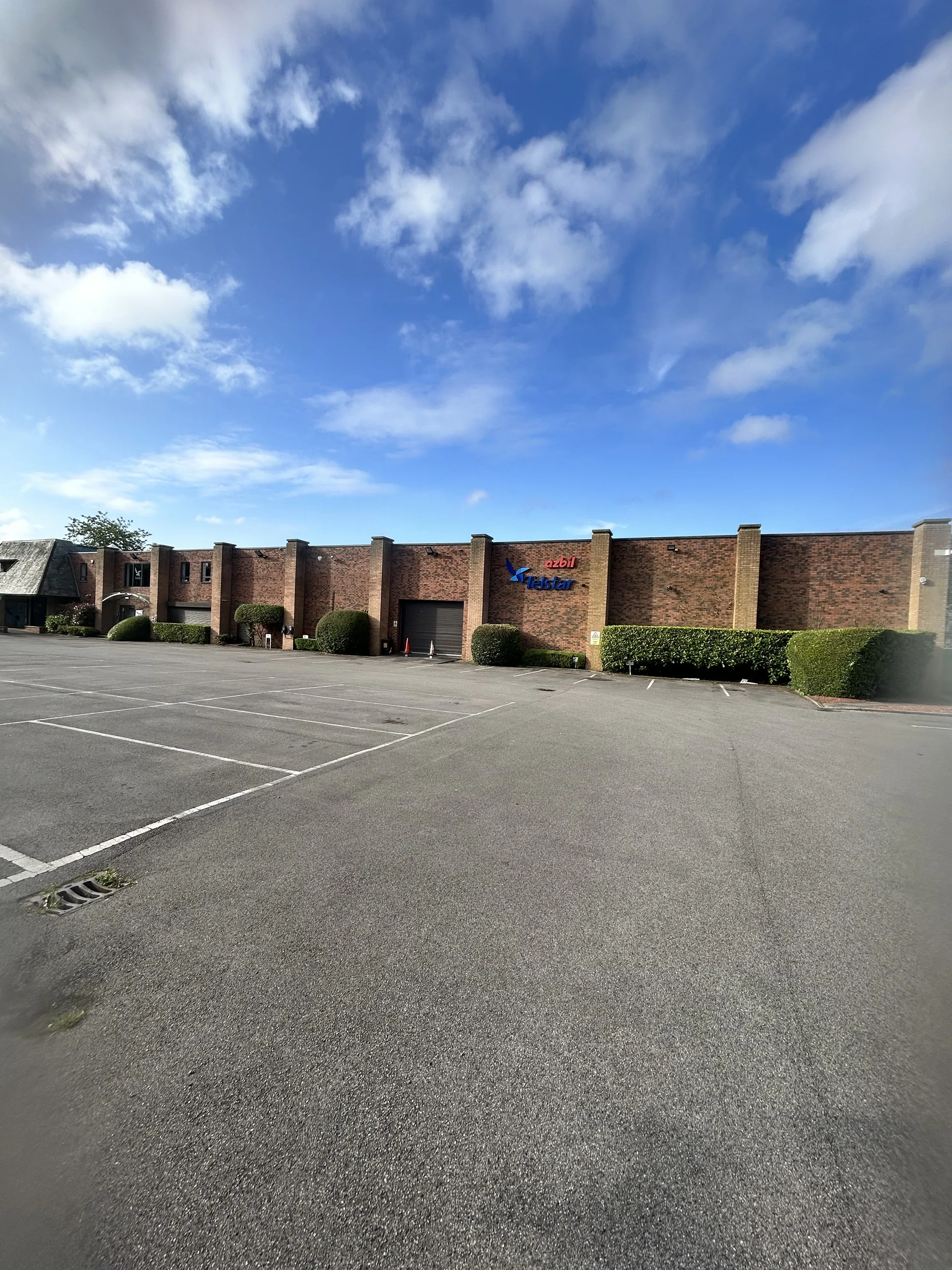 Commercial grounds maintenance service