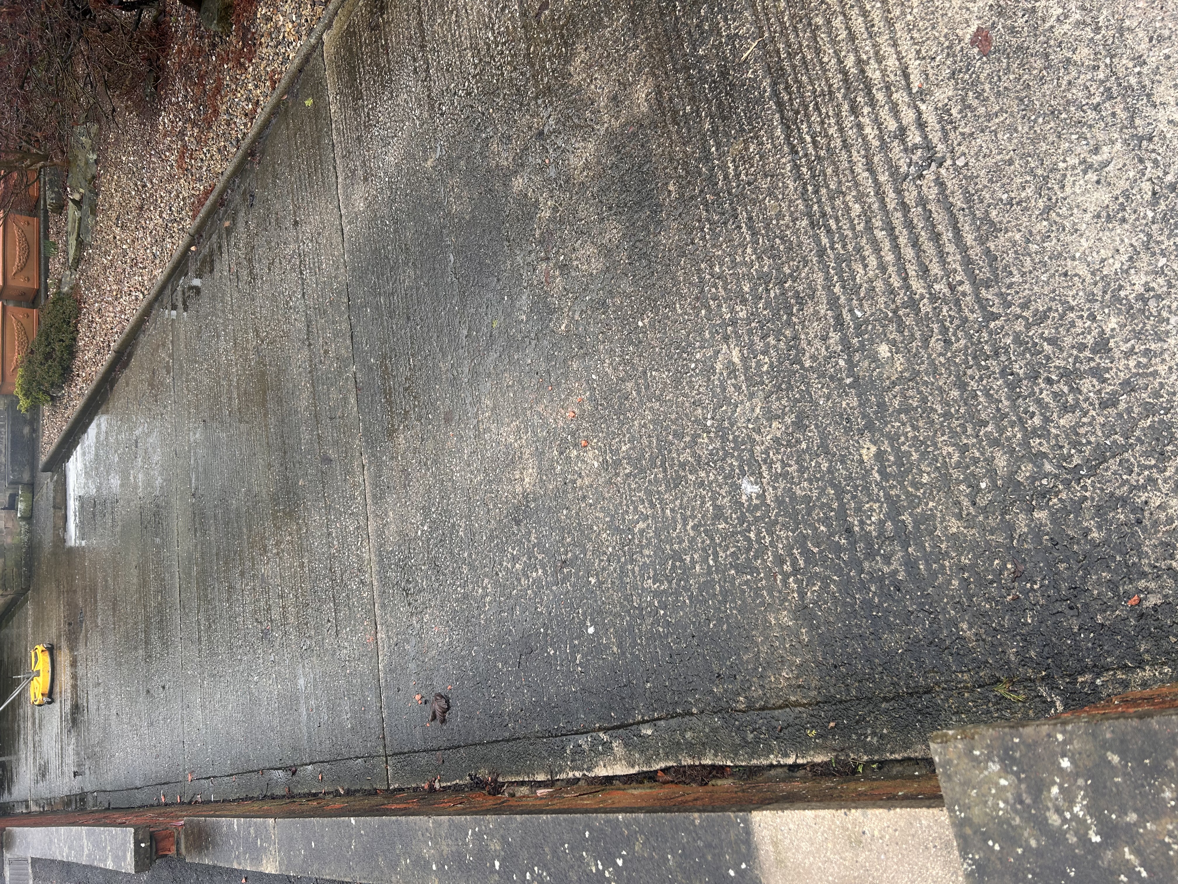 Pressure washing service