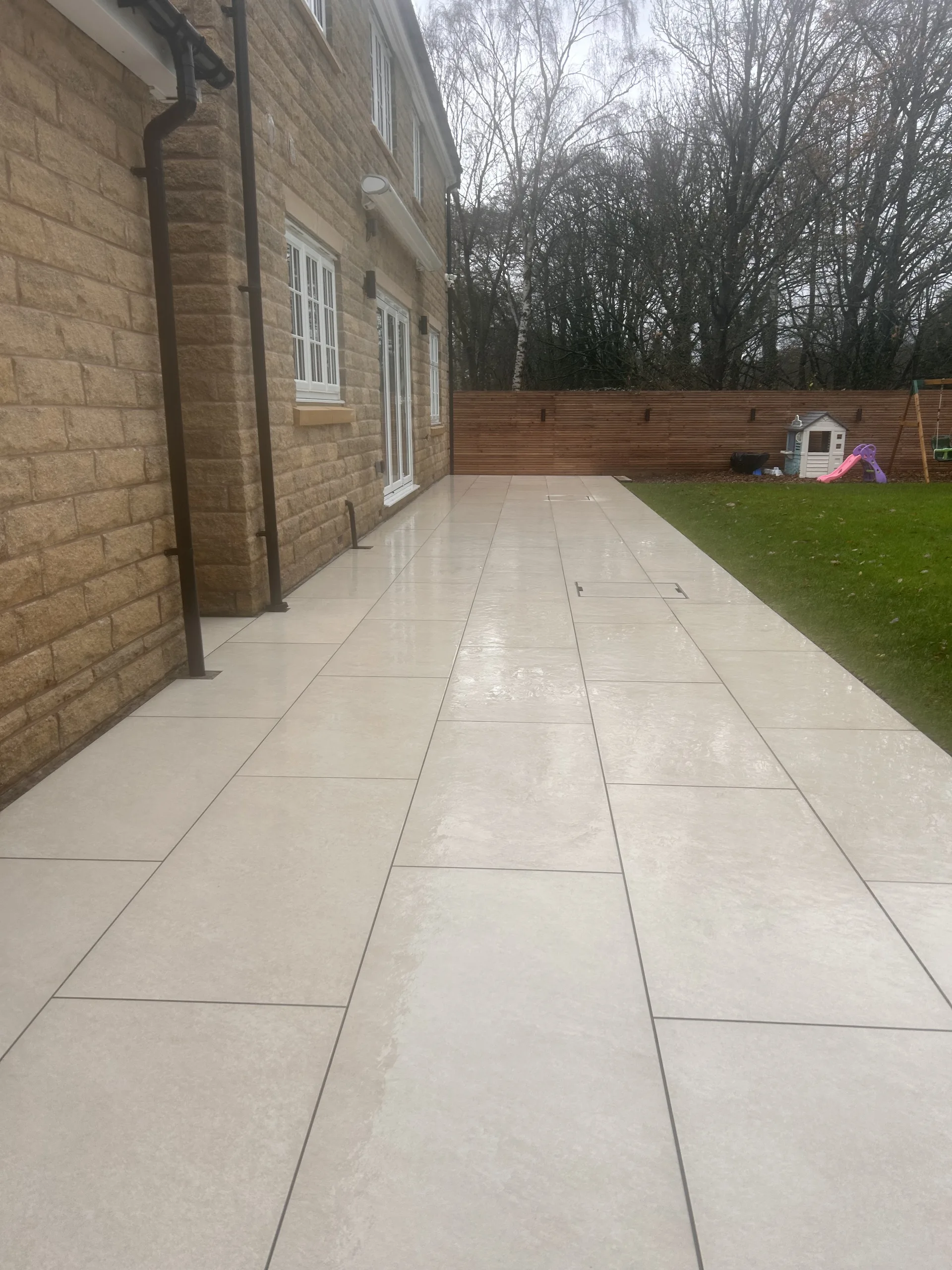 Pressure washing project in Stockport (9)